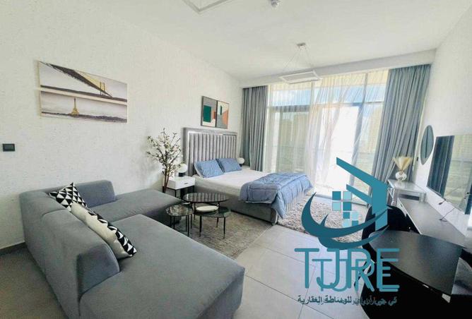 Spacious Furnished Studio | Dubai Sports City photo 3