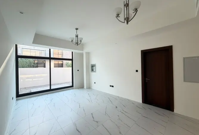 166100556 - Property Image 2