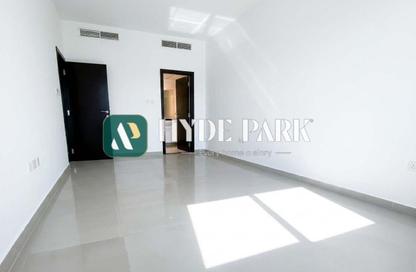 Apartment - 2 Bedrooms - 2 Bathrooms for rent in Tower 1 - Al Reef Downtown - Al Reef - Abu Dhabi