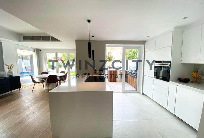 97367395 - Property Image 2