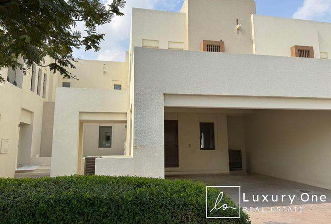 Best Deal | 3BR Villa | Private Garden | Park View