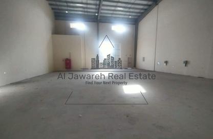 Warehouse - Studio - 2 Bathrooms for rent in Umm Dir - Umm Al Quwain