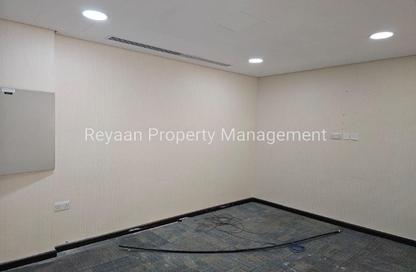 Office Space - Studio for rent in Al Garhoud business center - Al Garhoud - Dubai