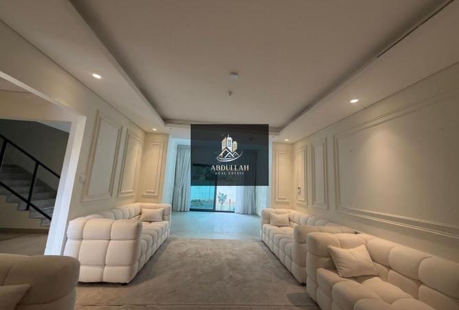 70291993 - Property Main Image