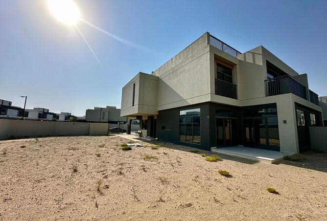 115922011 - Property Image 2