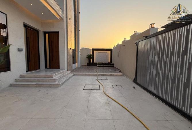 99543317 - Property Image 3