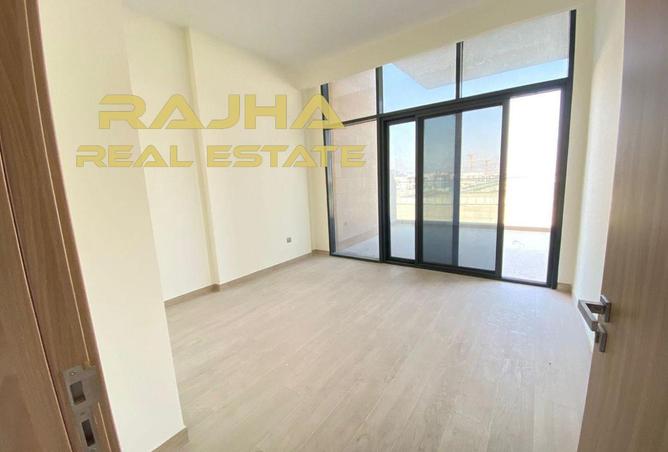 100393915 - Property Image 2