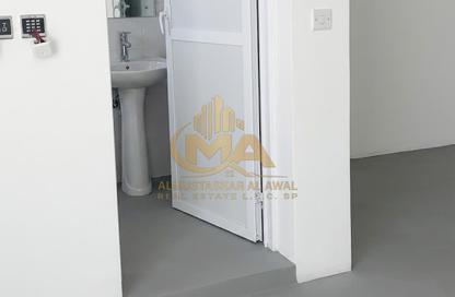 Warehouse - Studio - 1 for rent in Al Jurf Industrial 2 - Al Jurf Industrial - Ajman