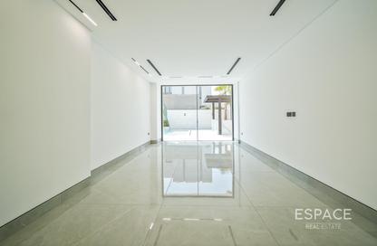Villa - 5 Bedrooms - 6 Bathrooms for rent in Legacy Large - Legacy - Jumeirah Park - Dubai