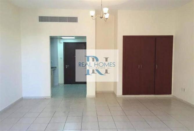 128832609 - Property Main Image