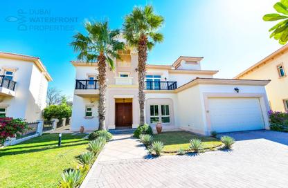 Villa - 4 Bedrooms - 5 Bathrooms for rent in Cluster 13 - Jumeirah Islands - Dubai