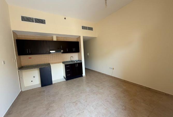 131544386 - Property Image 2