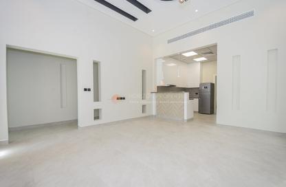 Apartment - 3 Bedrooms - 4 Bathrooms for rent in Al Qusaidat - Ras Al Khaimah