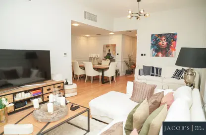 Apartment - 2 Bedrooms - 3 Bathrooms for sale in The Polo Residence B5 - The Polo Residence - Meydan Avenue - Meydan - Dubai