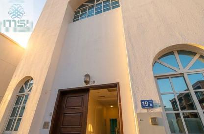Villa - 2 Bedrooms - 3 Bathrooms for rent in Mirdif Villas - Mirdif - Dubai Villa - 2 Bedrooms - 3 Bathrooms for rent in Mirdif Villas - Mirdif - Dubai