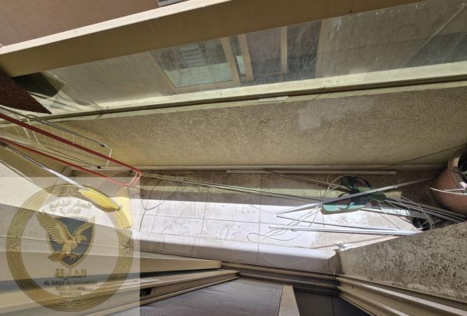 98695231 - Property Image 2