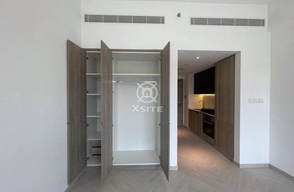 Apartment - Studio - 1 for rent in Oxford 212 - District 10 - Jumeirah Village Circle - Dubai