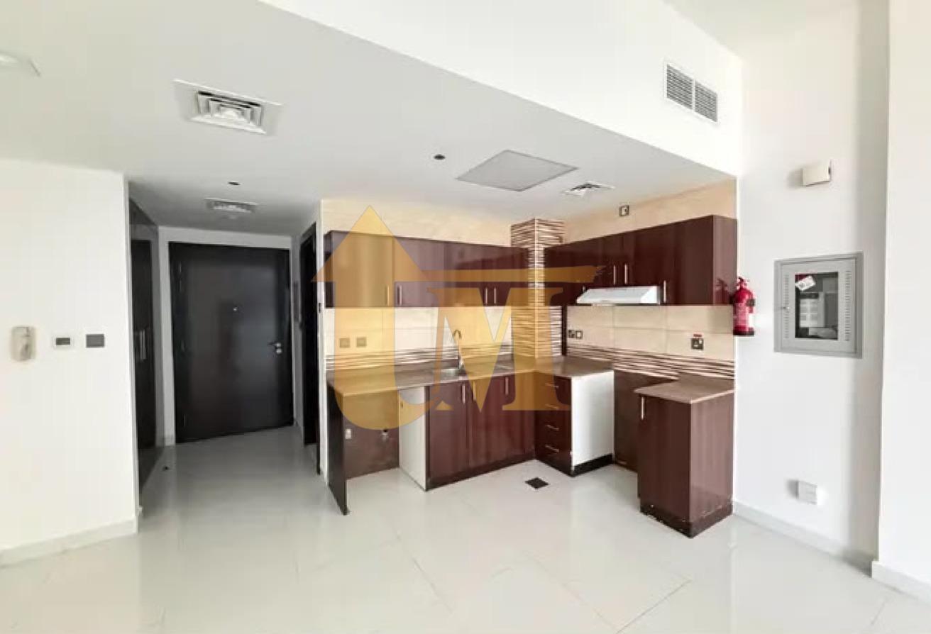 WELL MAINTAINED | SPACIOUS STUDIO | NEXT TO PARK photo 6