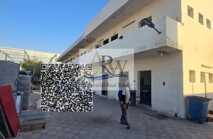 Labor Camp - Studio - 7+ Bathrooms for rent in Al Sajaa S - Al Sajaa - Sharjah