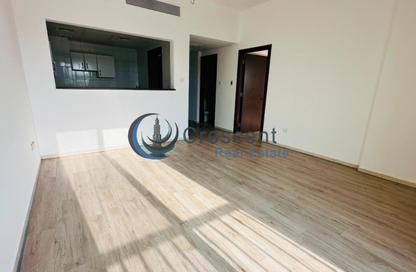 Apartment - 1 Bedroom - 2 Bathrooms for rent in Building T05 - Spain Cluster - International City - Dubai Apartment - 1 Bedroom - 2 Bathrooms for rent in Building T05 - Spain Cluster - International City - Dubai