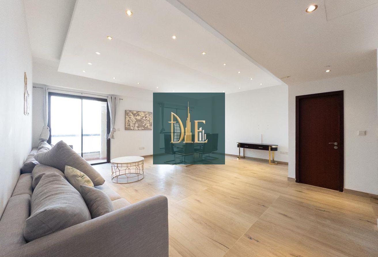Fully Furnished | Stunning Water Views | Vacant photo 5