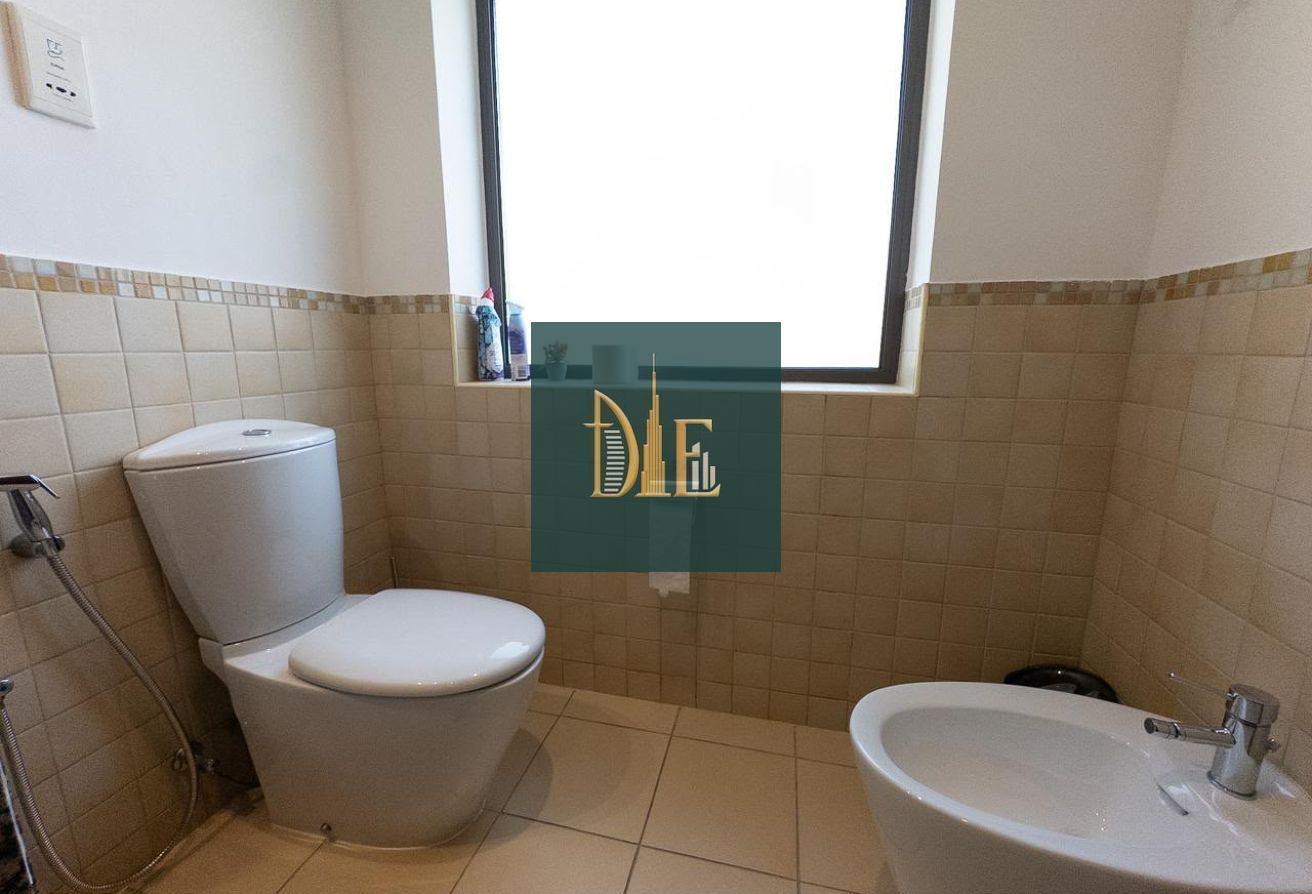 Fully Furnished | Stunning Water Views | Vacant photo 26