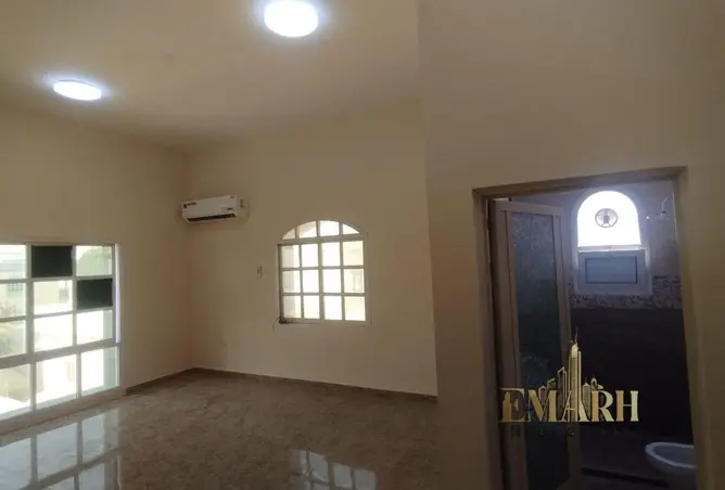 163691180 - Property Image 3