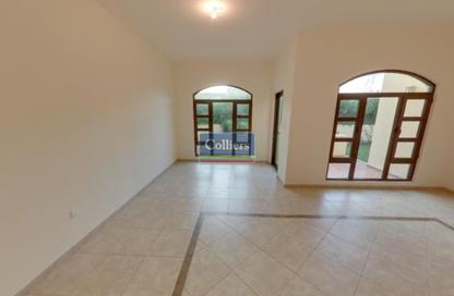 Villa - 3 - 3 for rent in Sas Al Nakheel - Abu Dhabi