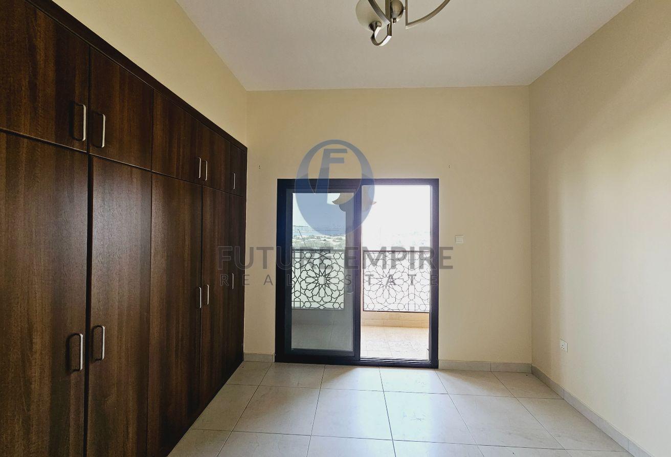 Luxurious 1BR + Balcony |NEAR METRO| Ready to Move photo 10