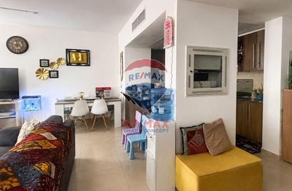 Apartment - 2 Bedrooms - 2 Bathrooms for rent in Tower 1 - Al Reef Downtown - Al Reef - Abu Dhabi