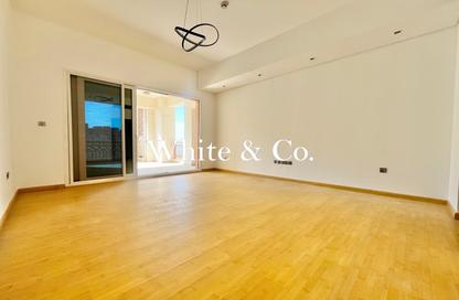 Apartment - 2 Bedrooms - 3 Bathrooms for rent in Marina Residences 5 - Marina Residences - Palm Jumeirah - Dubai