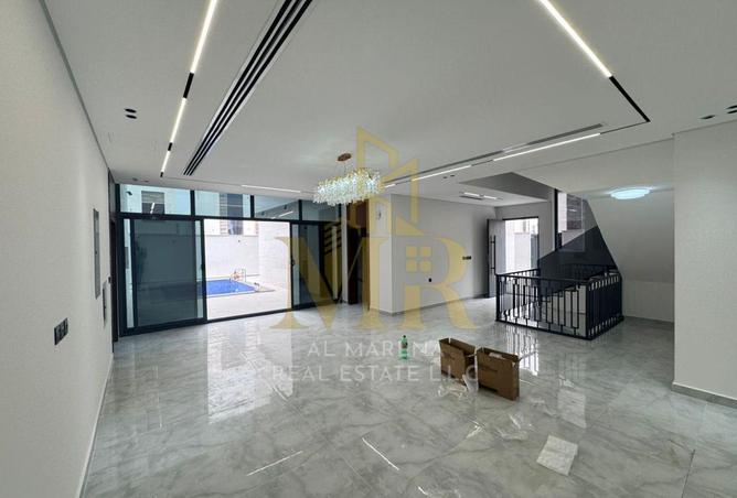 102843683 - Property Image 3