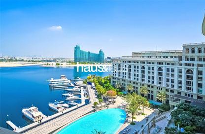 Apartment - 1 Bedroom - 2 Bathrooms for sale in Palazzo Versace - Culture Village - Dubai