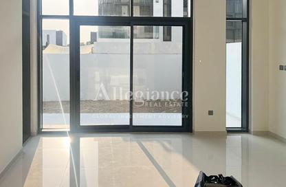 Townhouse - 3 - 4 for rent in Amazonia - Damac Hills 2 - Dubai