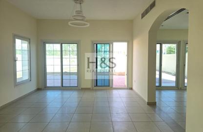 Villa - 2 Bedrooms - 4 Bathrooms for rent in Block M - District 16 - Jumeirah Village Circle - Dubai Villa - 2 Bedrooms - 4 Bathrooms for rent in Block M - District 16 - Jumeirah Village Circle - Dubai