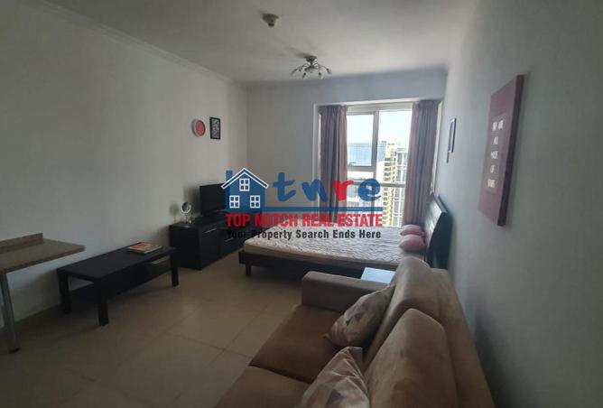 Fully Furnished Studio | High Floor | Vacant photo 2