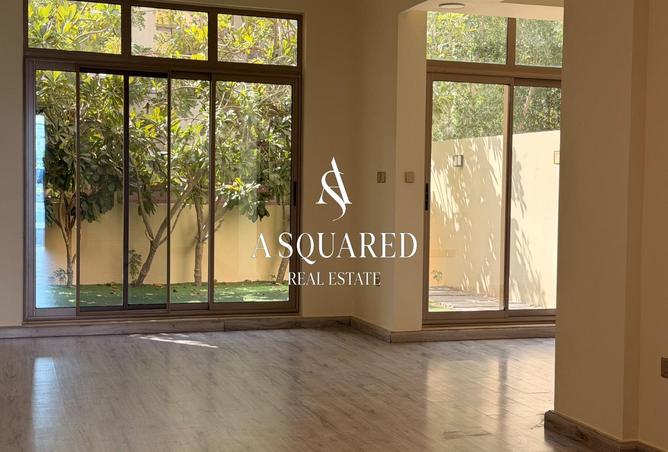 96125572 - Property Image 3