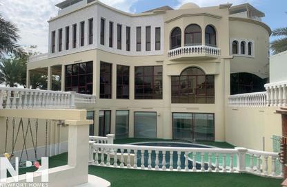Villa - 7+ Bedrooms - 7+ Bathrooms for rent in Sector E - Emirates Hills - Dubai