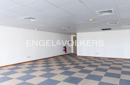 Office Space - Studio - 1 for rent in One Lake Plaza - JLT Cluster T - Jumeirah Lake Towers - Dubai