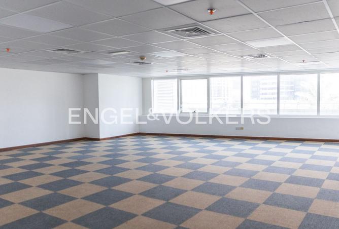 83242647 - Property Main Image