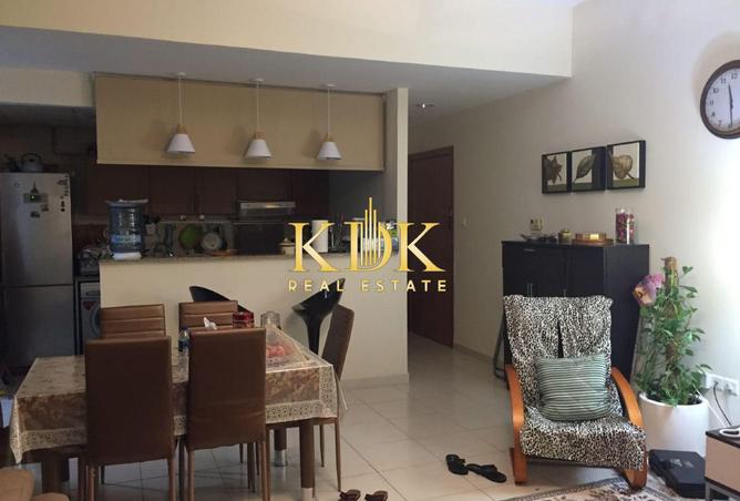 128839001 - Property Image 2