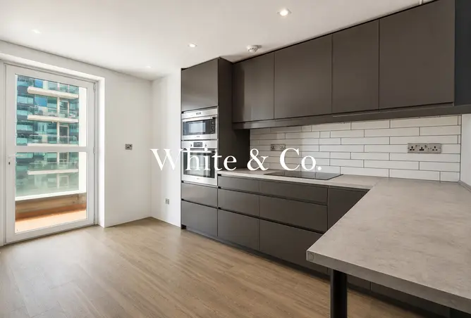 135157117 - Property Image 3
