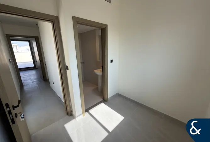 166070503 - Property Image 2