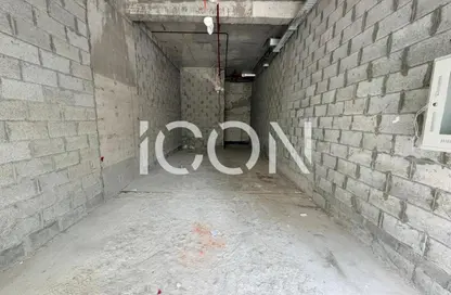 Retail - Studio for rent in International City Phase 2 - Al Warsan 4 - Al Warsan - Dubai