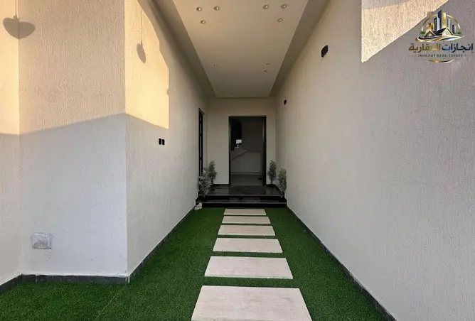 145972988 - صورة العقار 2