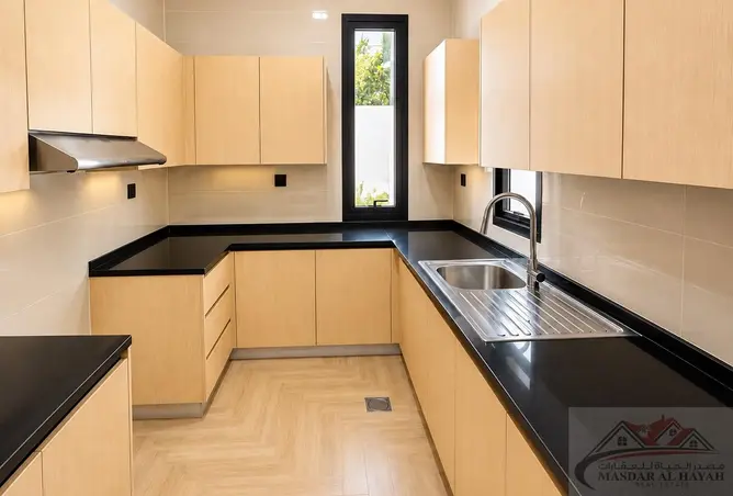 146890999 - Property Image 3