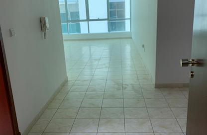 Apartment - 2 - 3 for sale in Al Dana Tower - Al Majaz 3 - Al Majaz - Sharjah Apartment - 2 - 3 for sale in Al Dana Tower - Al Majaz 3 - Al Majaz - Sharjah