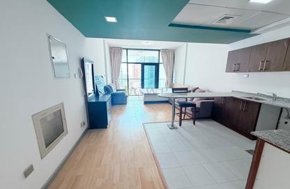 Apartment - Studio - 1 for rent in Binghatti Apartments - Dubai Silicon Oasis - Dubai