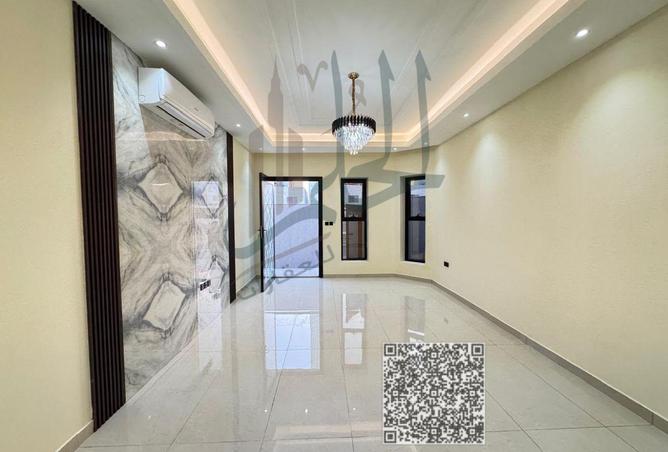 125660780 - Property Image 2