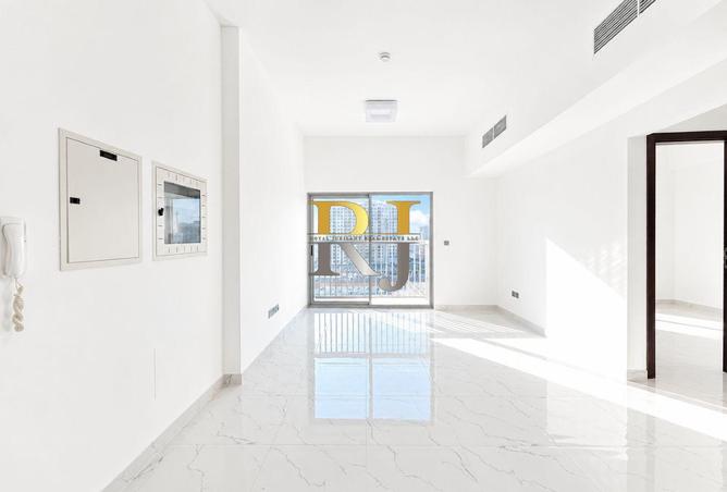 114595023 - Property Image 2